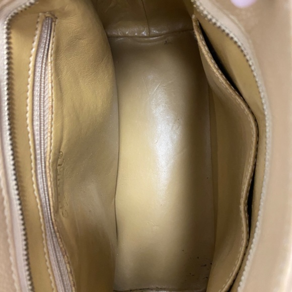 Chanel Medallion Beige Leather Monogram Tote with Gold Trim Authentic - Picture 9 of 15